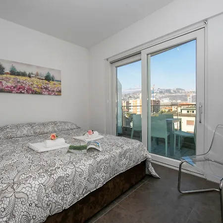 Apartment Sunrise House - Happy *