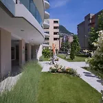 Sunrise House - Happy *