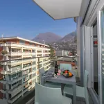 Sunrise House - Happy Апартаменти Лугано